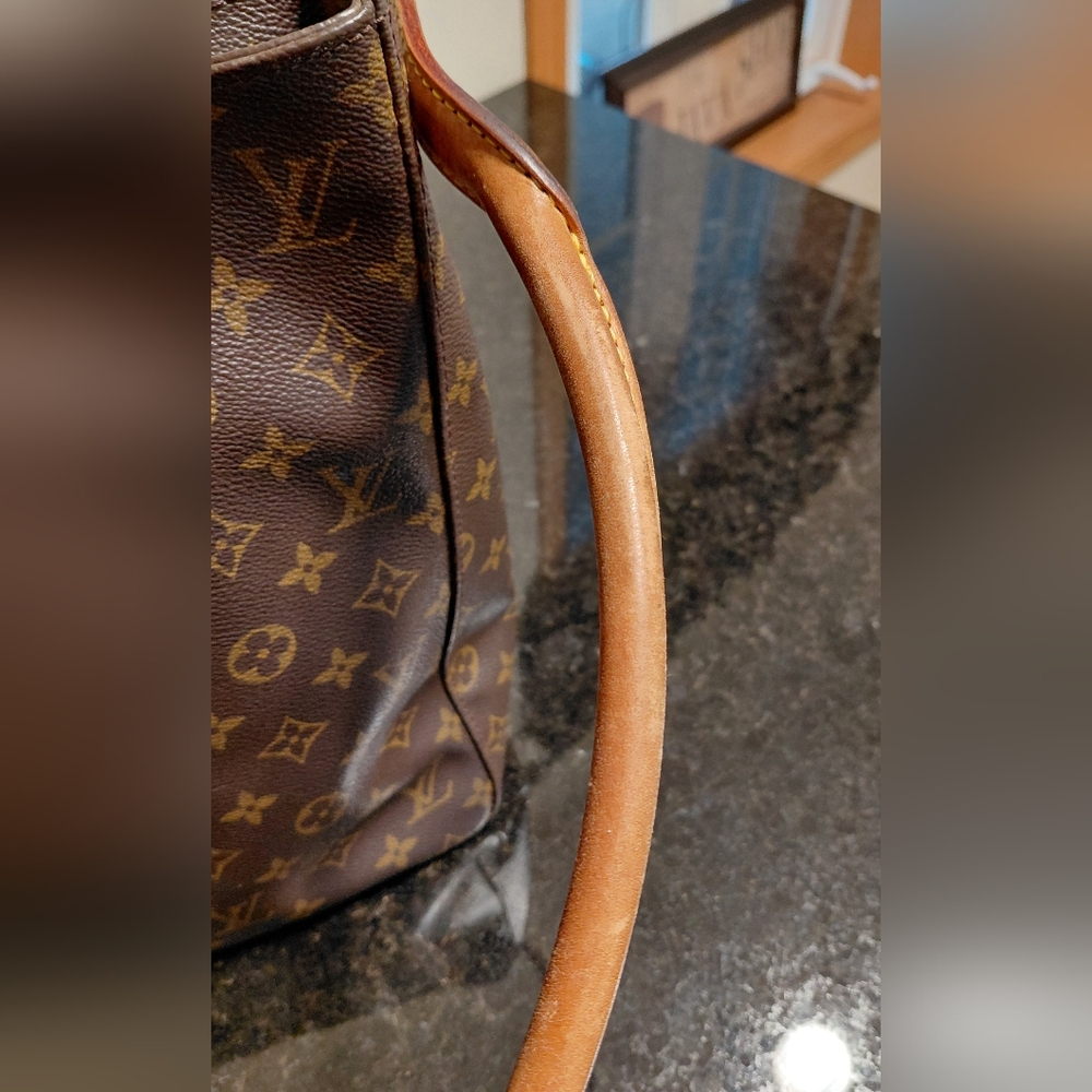 LOUIS VUITTON MONAGRAM LOOPING SHOULDER BAG VGC - Picture 9 of 16